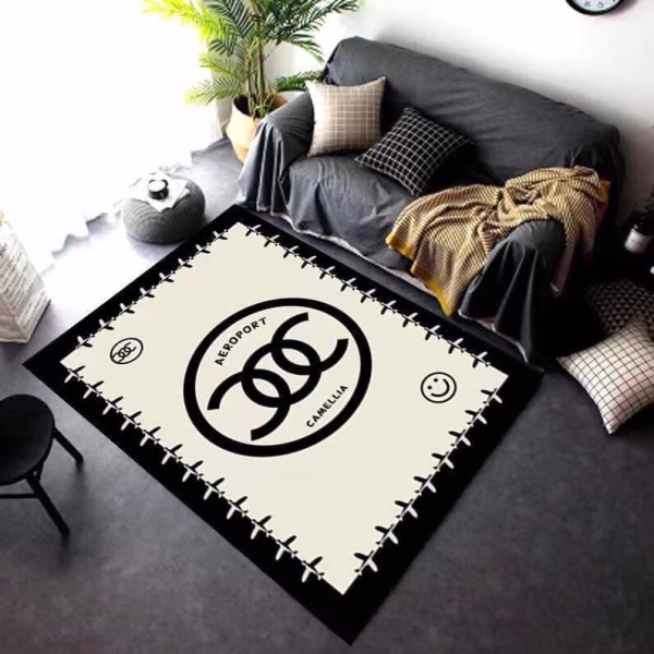 Centre Carpets 5 (Ghs70)